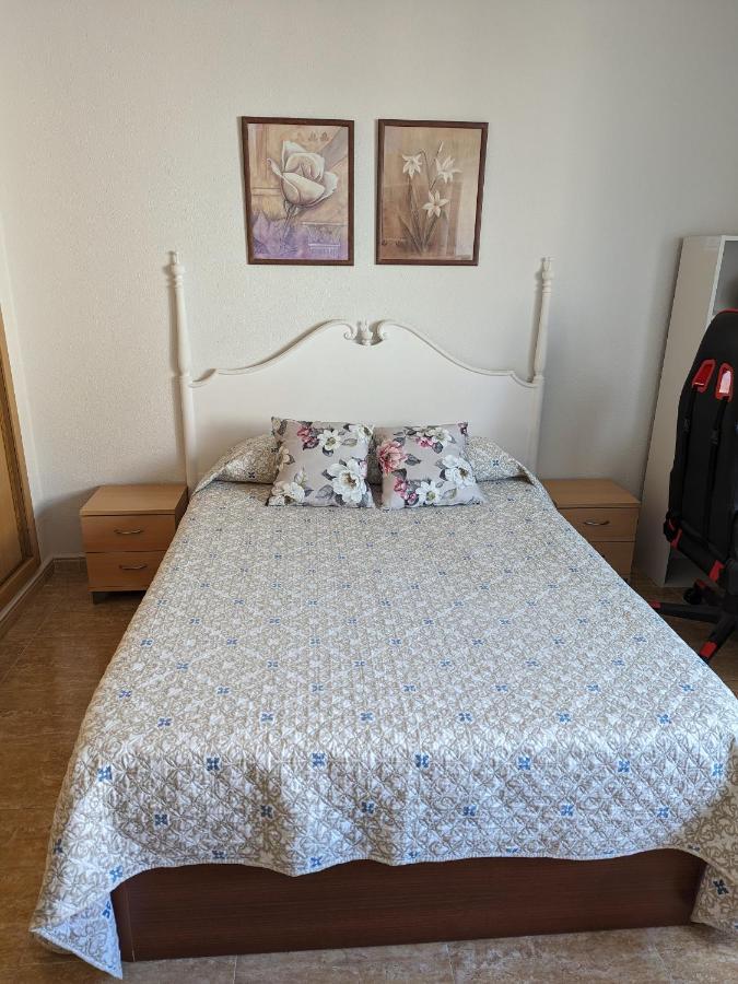Vivienda Compartida Con Ambiente Familiar Διαμέρισμα Sesena Εξωτερικό φωτογραφία