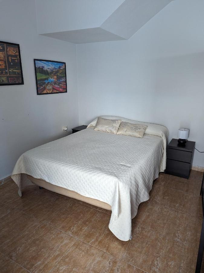 Vivienda Compartida Con Ambiente Familiar Διαμέρισμα Sesena Εξωτερικό φωτογραφία